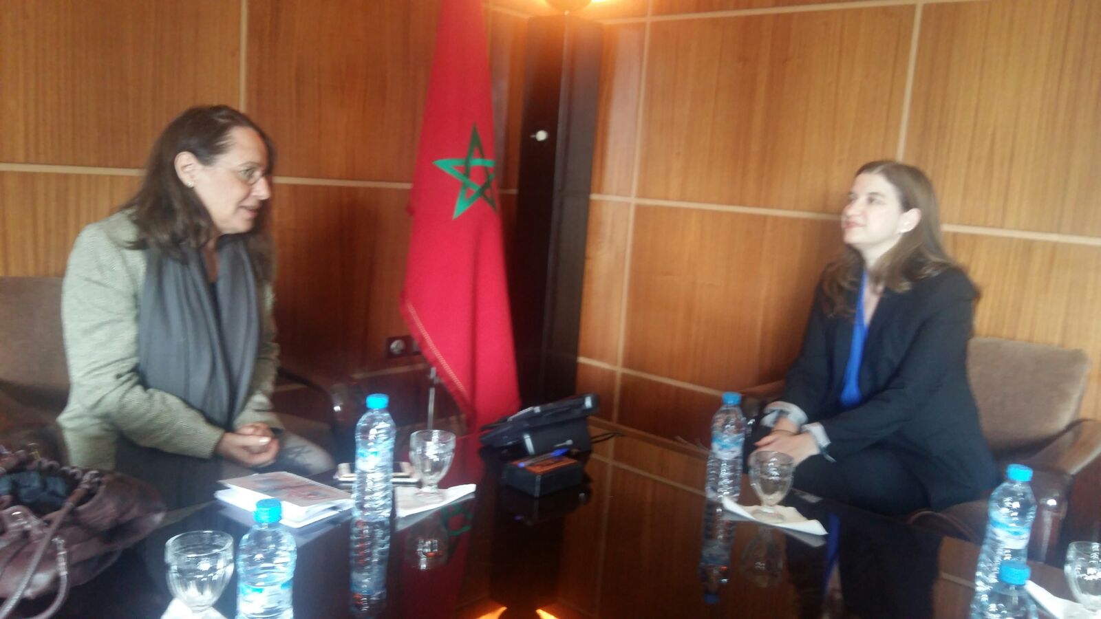 Aouatif Berdeai, Vice Présidente chargée de la Coopération Décentralisée reçoit son Excellence Nathalie Dubé, Ambassadrice du Canada Au Maroc